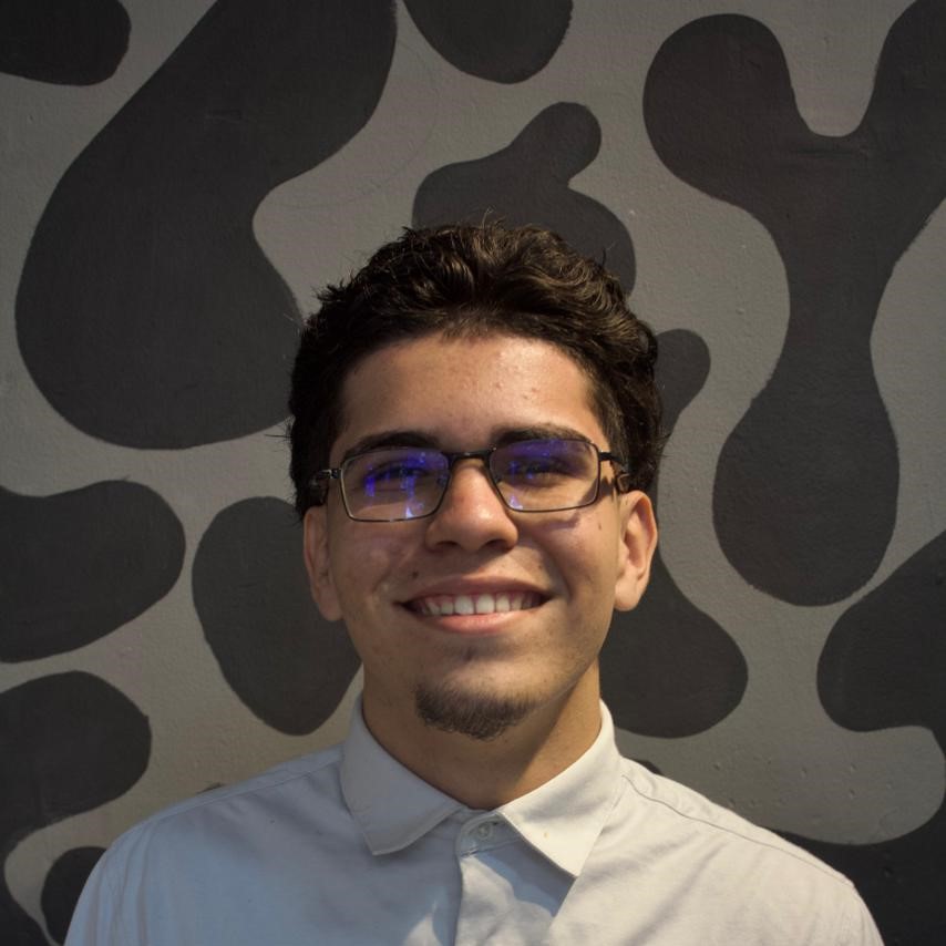 Adonai Artur de Castro